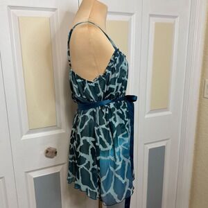 Mixit Blue Giraffe Animal Print Camisole Top Large Empire Waist Ribbon Belt